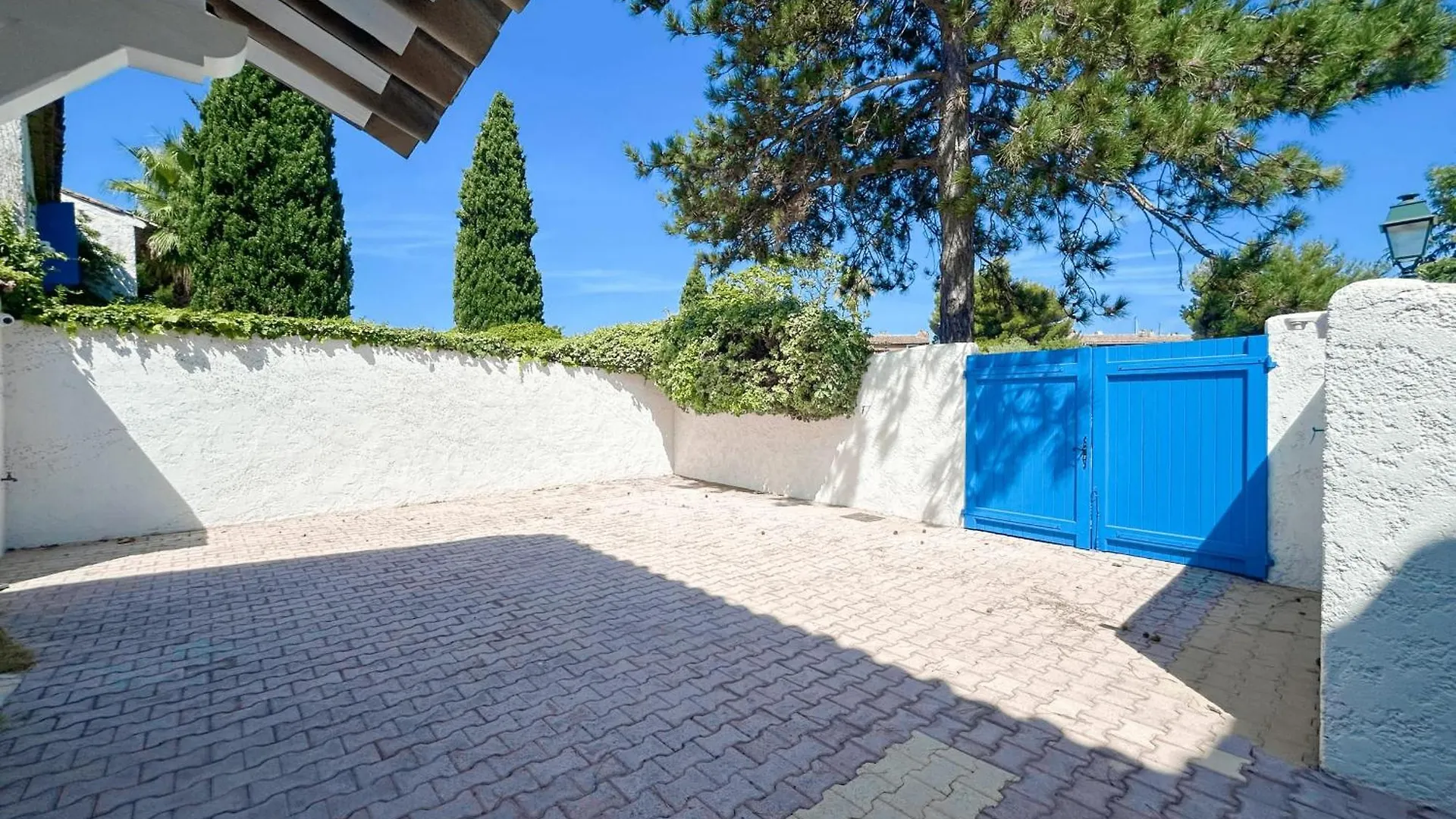 Charming House For Rent In Port Grimaud With Wi-Fi And Private Mooring Villa Holiday home
